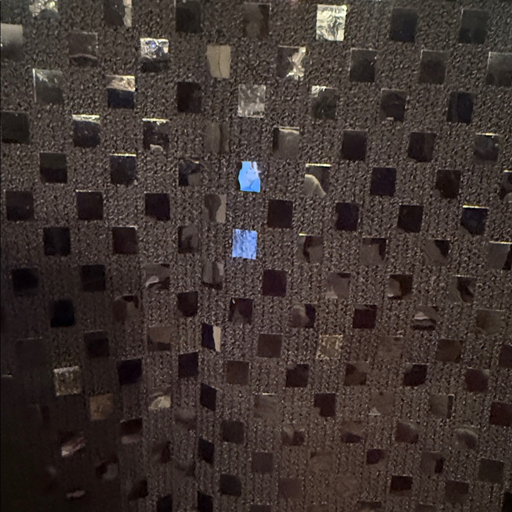 St. John Black Sequin Tank Top - Picture 4 of 8